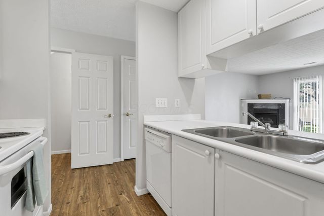 1945 Bashan Drive, Columbus, OH 43228
