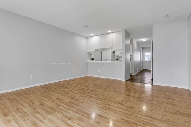1945 Bashan Drive, Columbus, OH 43228