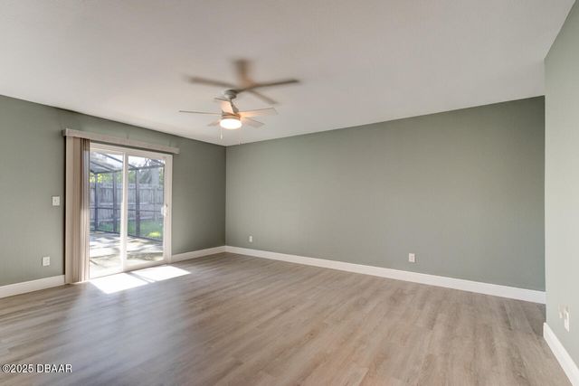 953 SANDLE WOOD Drive, Port Orange, FL 32127