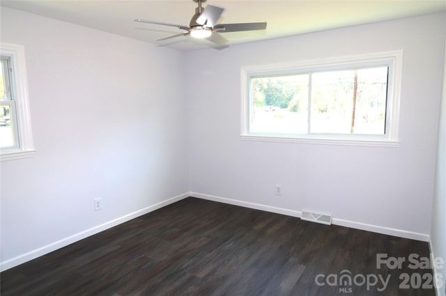 793 Vancouver Lane, Gastonia, NC 28052