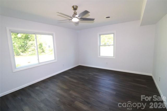 793 Vancouver Lane, Gastonia, NC 28052