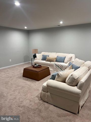 3916 AFLEET ALEX WAY, Harrisburg, PA 17110