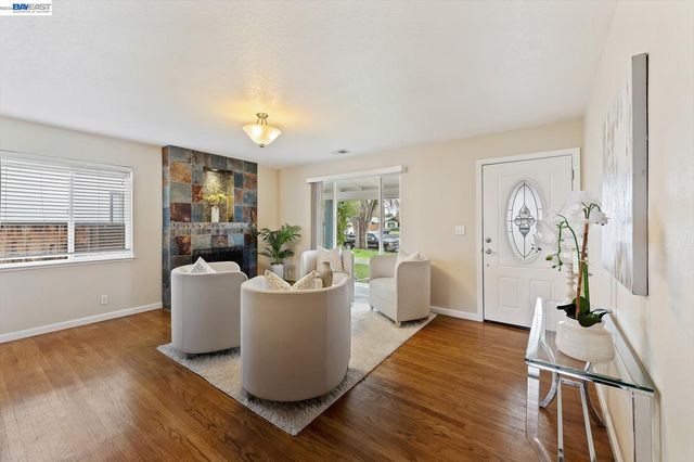 833 El Rancho Dr., Livermore, CA 94550