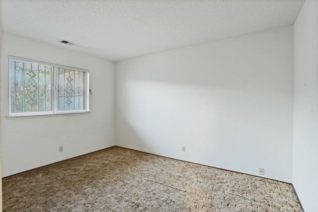 1013 Irene St, Stockton, CA 95206