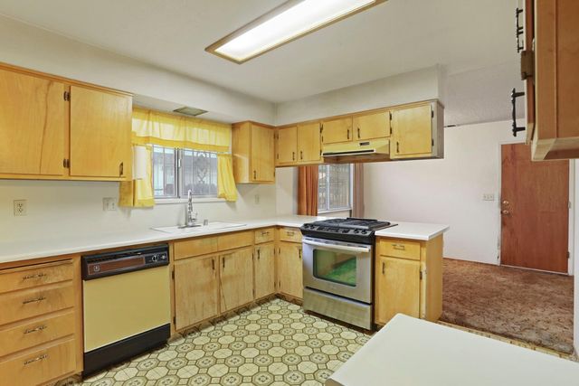 1013 Irene St, Stockton, CA 95206