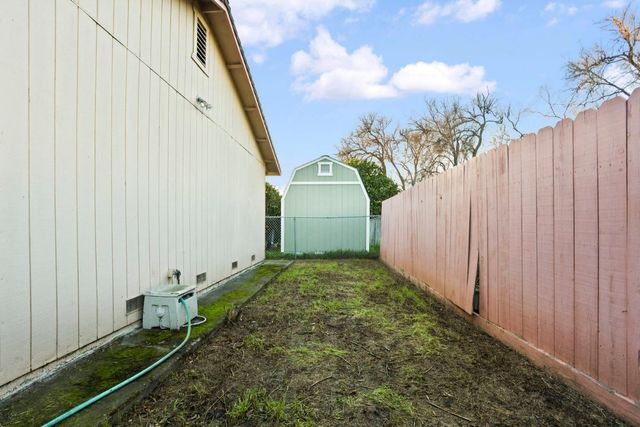 1013 Irene St, Stockton, CA 95206