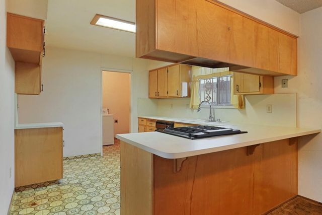 1013 Irene St, Stockton, CA 95206