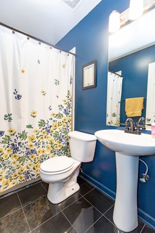 1032 Donoho Dr, Old Hickory, TN 37138