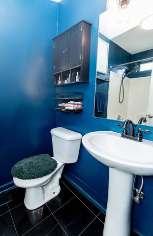 1032 Donoho Dr, Old Hickory, TN 37138