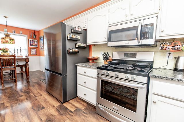 1032 Donoho Dr, Old Hickory, TN 37138