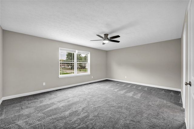 6823 Glendale Road, North Ridgeville, OH 44039