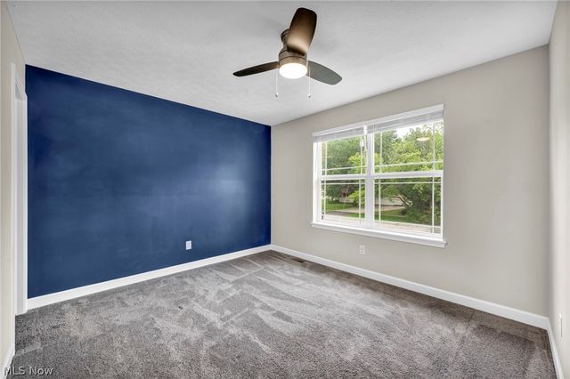 6823 Glendale Road, North Ridgeville, OH 44039