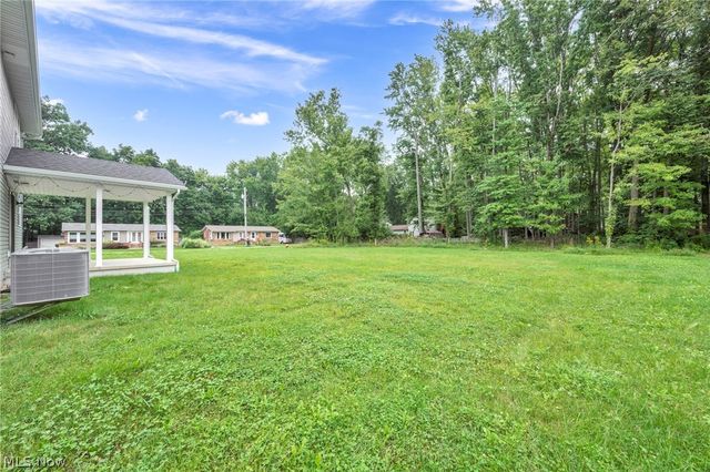6823 Glendale Road, North Ridgeville, OH 44039