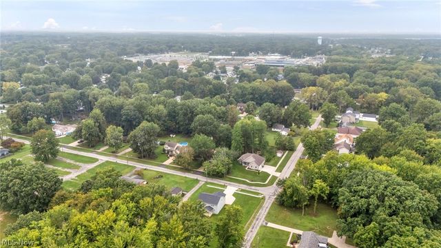 6823 Glendale Road, North Ridgeville, OH 44039