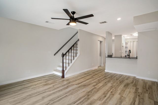 618 W Collins Street, Denton, TX 76201