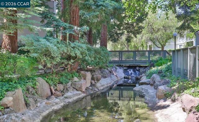 378 Camelback Rd, Pleasant Hill, CA 94523