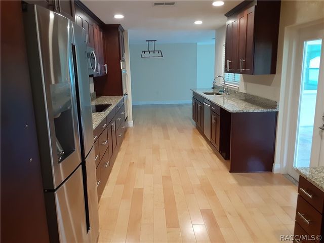 1350 W Buttonbush Drive, Beverly Hills, FL 34465