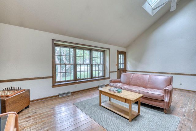 1895 Village Green COURT, Elm Grove, WI 53122