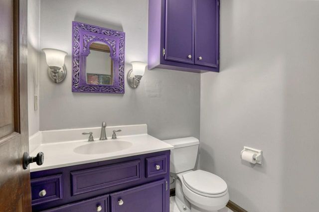 1895 Village Green COURT, Elm Grove, WI 53122