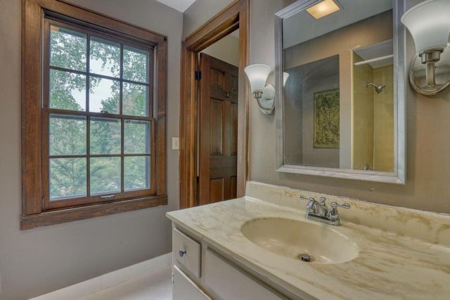 1895 Village Green COURT, Elm Grove, WI 53122