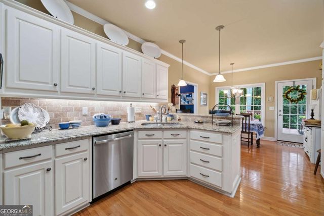 2190 Rosie Lane, Snellville, GA 30078