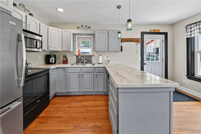 3387 Apulia Road, Lafayette, NY 13078