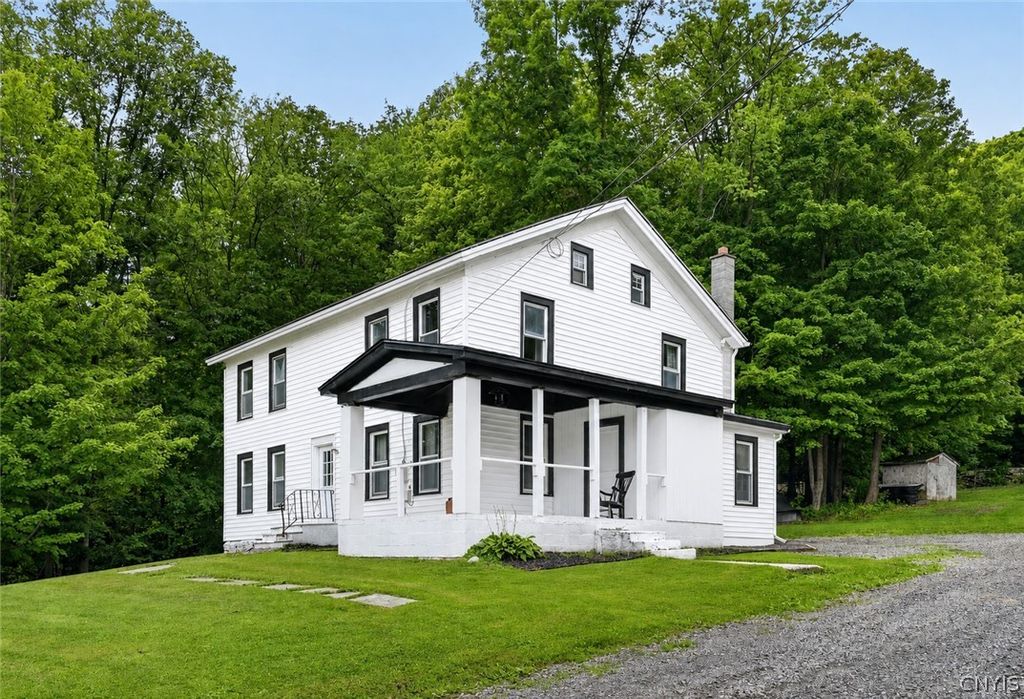 3387 Apulia Road, Lafayette, NY 13078