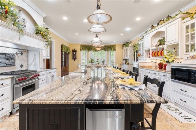 9110 Celeste Road, Saraland, AL 36571