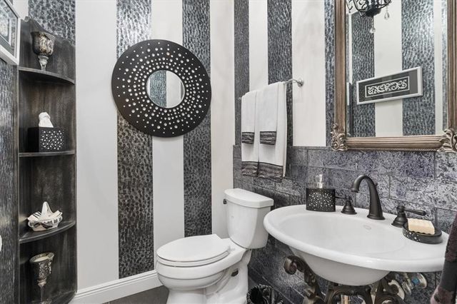 9110 Celeste Road, Saraland, AL 36571