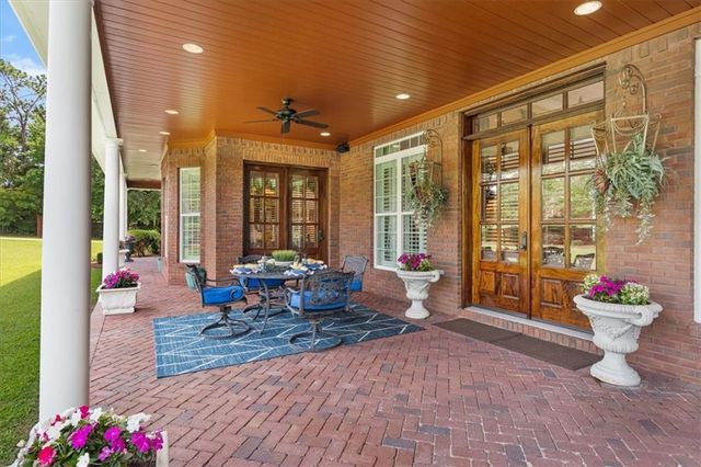 9110 Celeste Road, Saraland, AL 36571