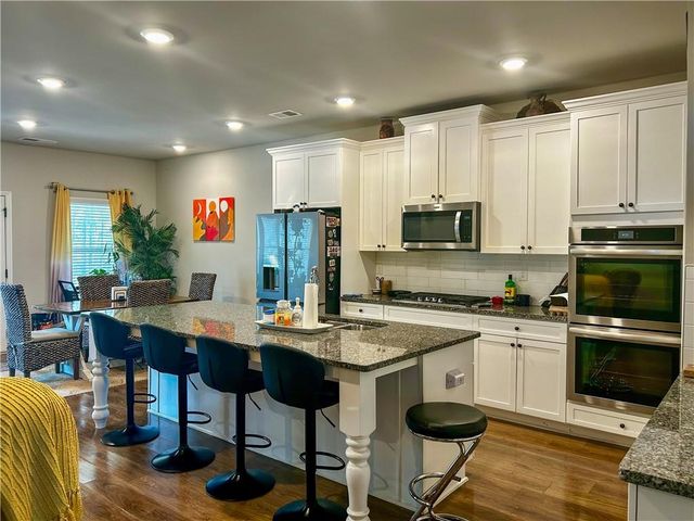 521 Redchurch Drive, Mcdonough, GA 30252