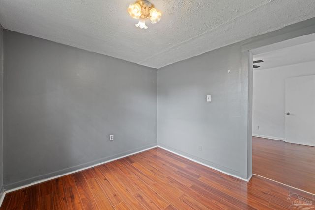 3403 W Hernandez, Pensacola, FL 32505