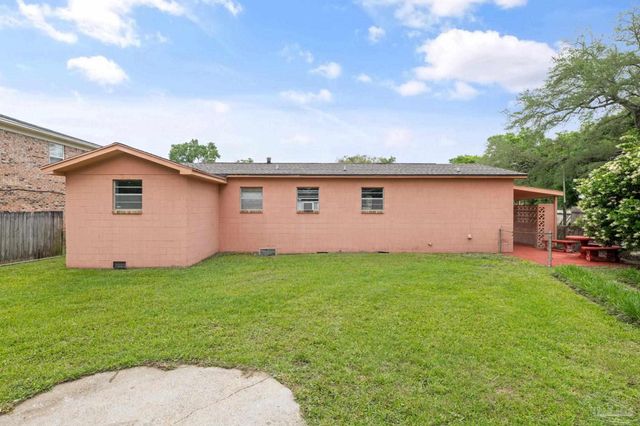 3403 W Hernandez, Pensacola, FL 32505