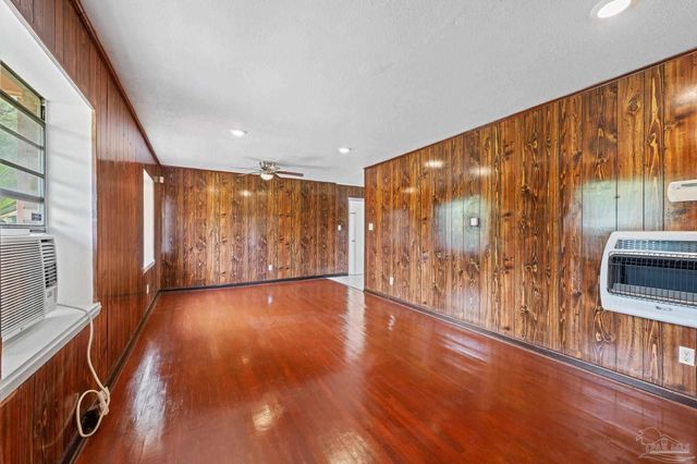 3403 W Hernandez, Pensacola, FL 32505