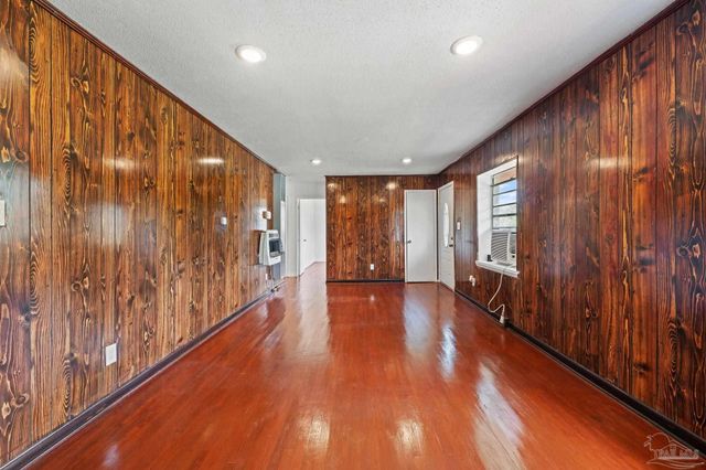 3403 W Hernandez, Pensacola, FL 32505
