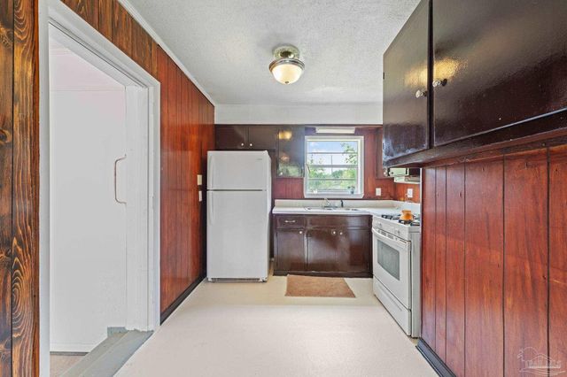 3403 W Hernandez, Pensacola, FL 32505