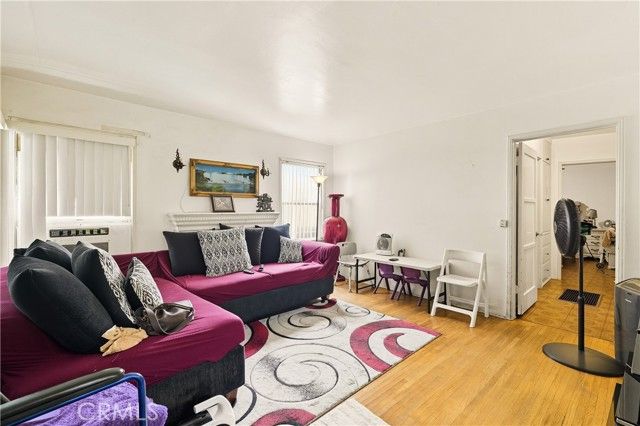 7015 Templeton, Huntington Park, CA 90255