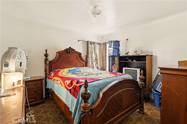 7015 Templeton, Huntington Park, CA 90255