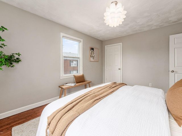 1459 Elmwood Avenue, Columbus, OH 43212