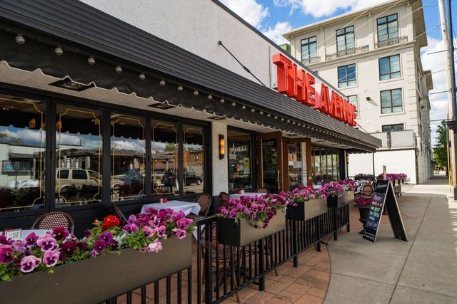 1459 Elmwood Avenue, Columbus, OH 43212