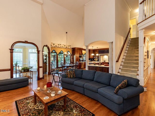 6001 Atkins Farm Court, Raleigh, NC 27606