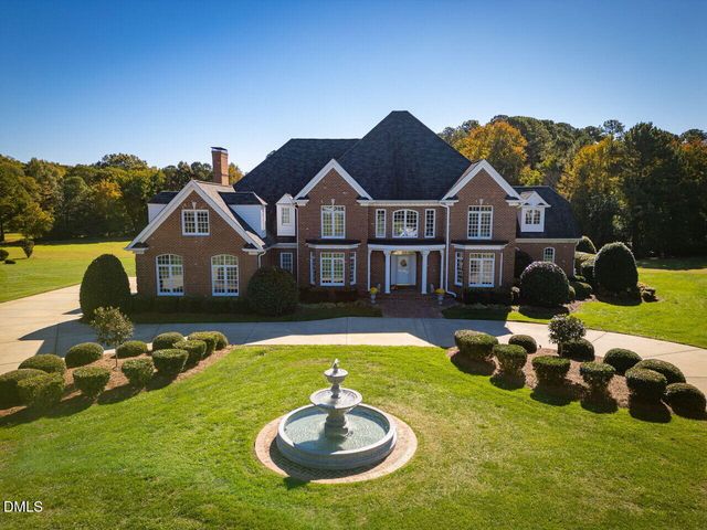 6001 Atkins Farm Court, Raleigh, NC 27606