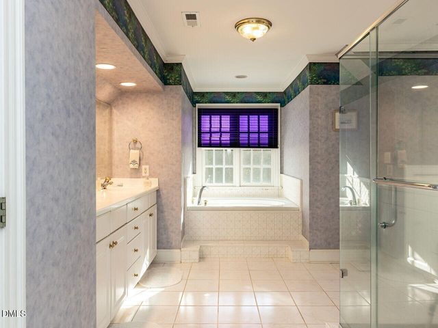 6001 Atkins Farm Court, Raleigh, NC 27606