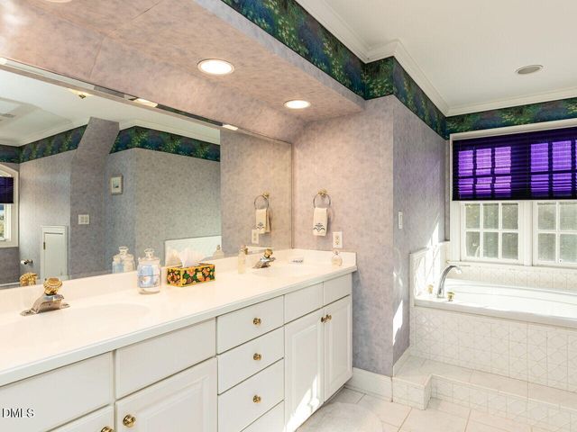 6001 Atkins Farm Court, Raleigh, NC 27606