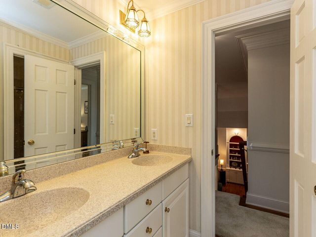 6001 Atkins Farm Court, Raleigh, NC 27606