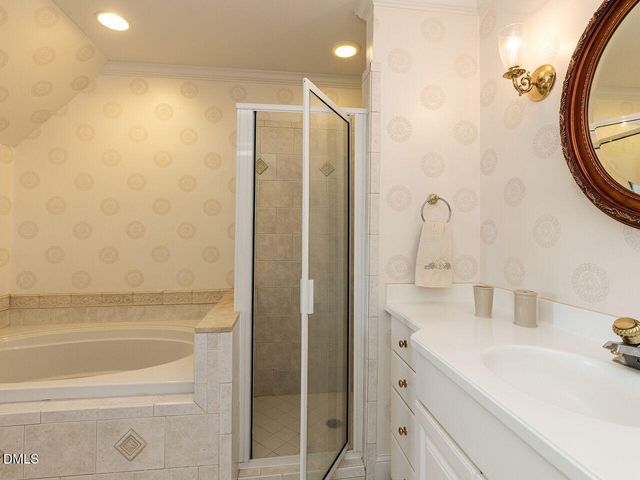 6001 Atkins Farm Court, Raleigh, NC 27606