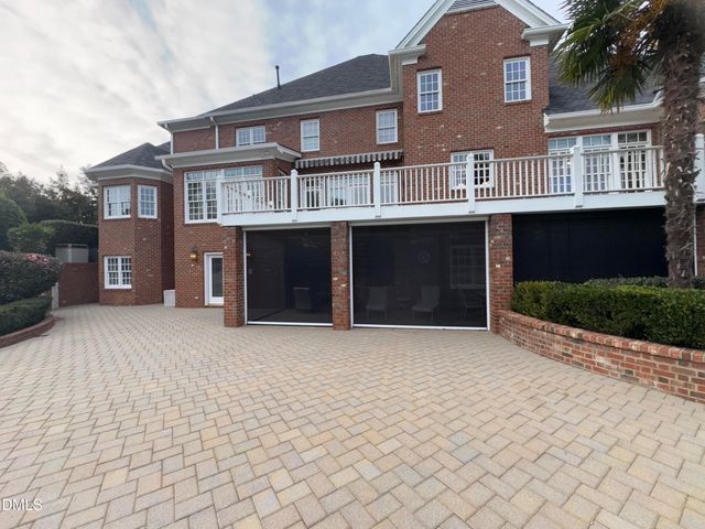 6001 Atkins Farm Court, Raleigh, NC 27606