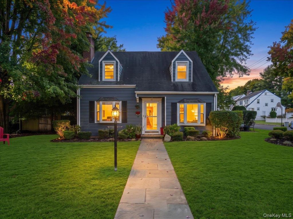 46 Robins Road, New Rochelle, NY 10801 — exterior