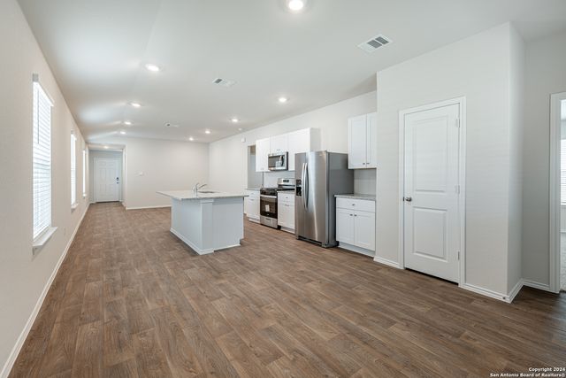4947 GREYWACKE TRL, San Antonio, TX 78253