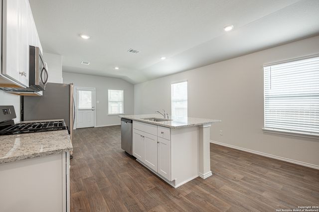 4947 GREYWACKE TRL, San Antonio, TX 78253